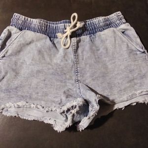 Women's Denim Stone Washed Shorts Size Medium 7-9